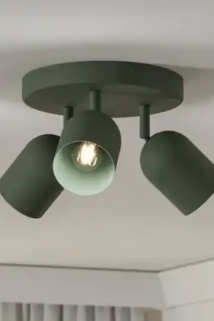 Offerta Plafoniera verde con 3 faretti orientabili moderna