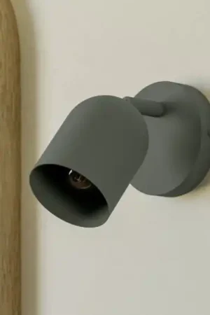 Novità Applique verde con spot orientabile moderna eglo tilston