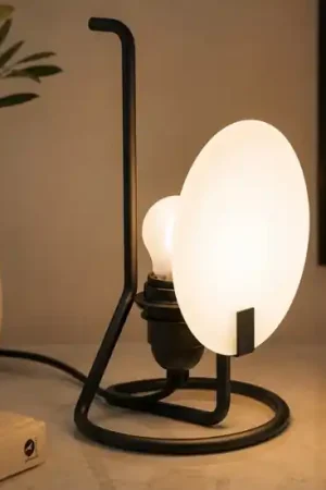 Compra Adesso Lampada da tavolo design nero stilnovo bugia e27