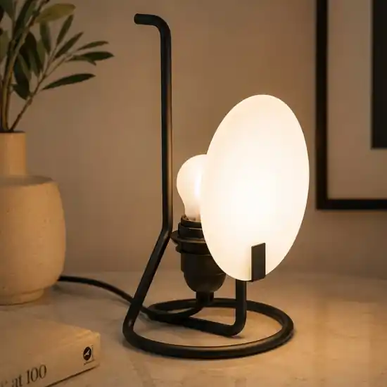 Compra Adesso Lampada da tavolo design nero stilnovo bugia e27
