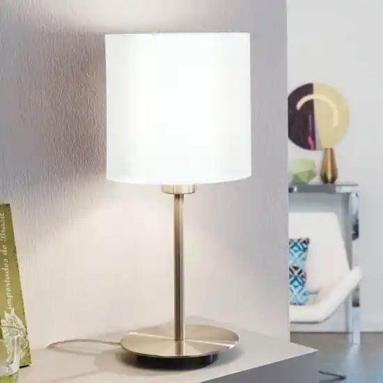Subito Disponibile Abat-jour lampada da comodino paralume tessuto bianco eglo pasteri