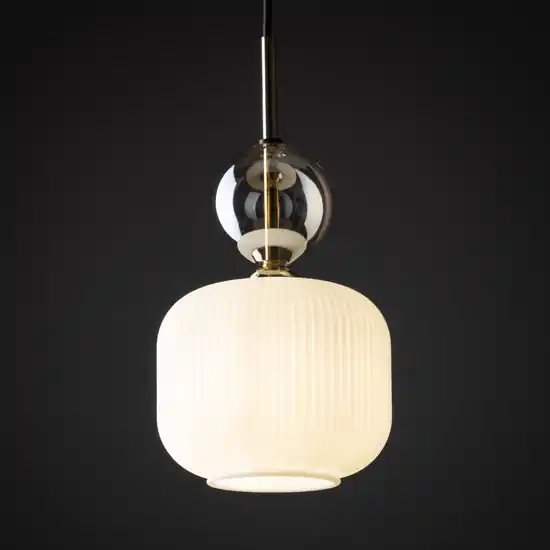 lampada a sospensione tonda in vetro bianco sfera ambra Super Prezzo