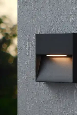 Compra Online Segnapasso led cct 3000k 4000k 5000k 6500k da esterno quadrato ip65 nero eglo maruggio