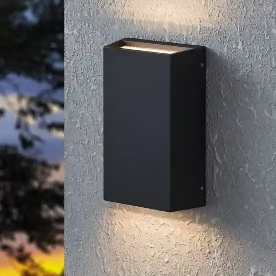Applique da esterno alluminio nero ip65 led cct doppio fascio luminoso Spedizione Espresso