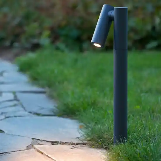 Ultime Pezzi Lampione da giardino ip65 led 5w 3000k con spot luce orientabile