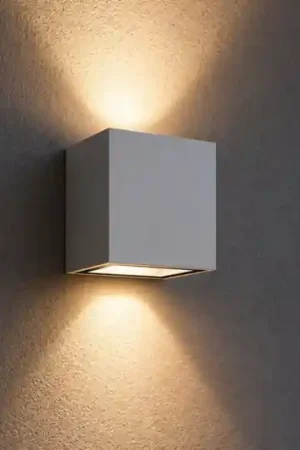 Applique da parete top light spa cubo bianco biemissione luce ip54 Prezzo Ridotto