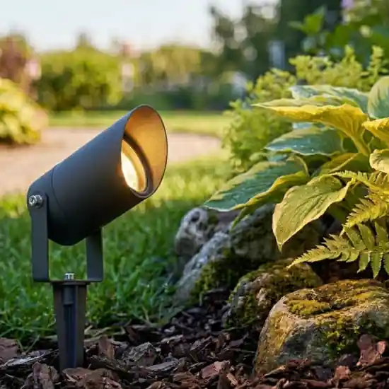 Promo Stagionale Top light paco faretto con picchetto nero da giardino ip65