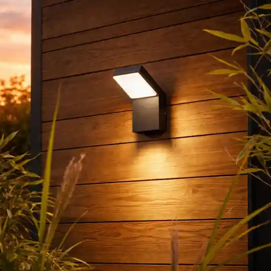 Applique nera per esterno ondaluce ninja led 20w 3000k ip65 Esclusivo