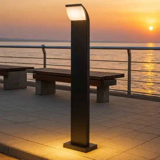 Acquista Ora Maytoni stock lampione da giardino led 3000k ip65 colore nero