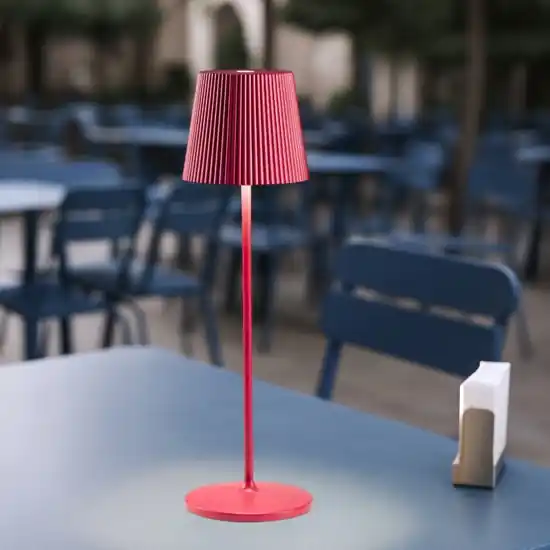 Vendita Finale Gea luce brillia lampada da tavolino led 3w 3000k ip54 rossa minimal