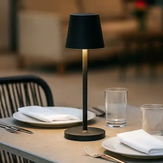 Economico Gea luce lampada da tavolino led 3w 3000k ip54 per esterno