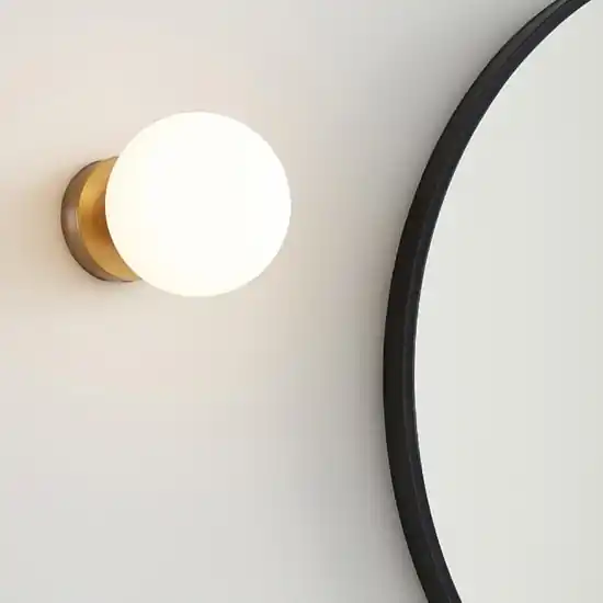 Applique oro da bagno moderno sfera vetro bianco perenz maga Non Perdere