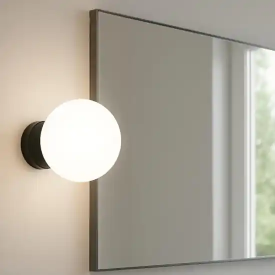Perenz maga applique nera per bagno sfera vetro bianco Spedizione Espresso