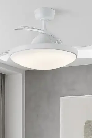 Ventilatore a lampadario bianco con pale motorizzate retrattili Compra Oggi Stesso