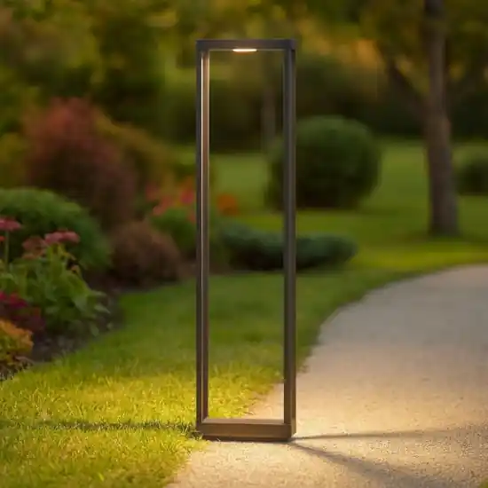 Compra Oggi Stesso Lampione alto da giardino moderno led 8w 3000k nero