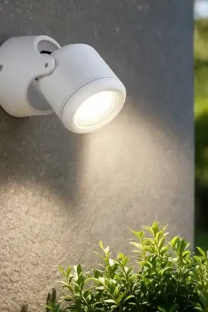 Acquista Ora Ideal lux xeno ap1 faretto da esterno orientabile bianco ip44