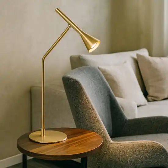 Vendita Finale Diesis tl lampada da tavolo led 3000k orientabile ottone