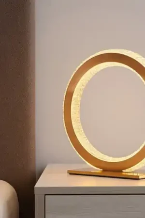 Abat-jour lampada comodino anello oro per camera da letto contemporanea Prezzo Di Fabbrica