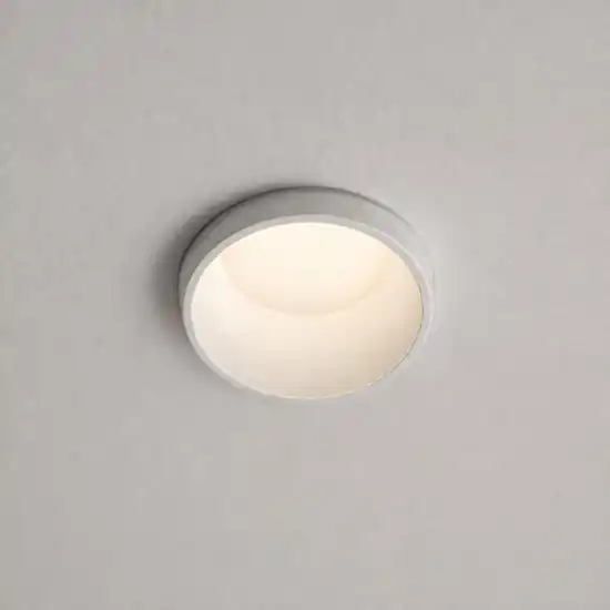 Compra Adesso Faretto da incasso in gesso rotondo sforzin thessaly per controsoffitto