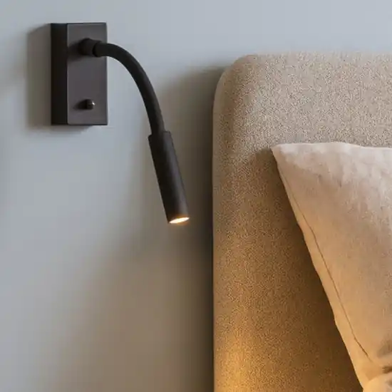 Vendita Finale Applique nero da comodino per camera da letto led 3w 3000k orientabile
