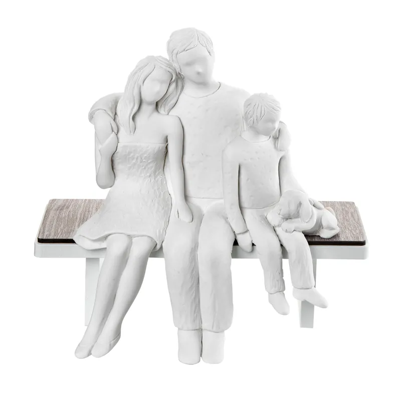 Soddisfatti O Rimborsati Scultura da tavolo in stile moderno con la famiglia seduta