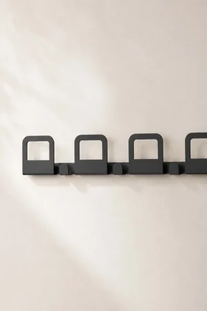Promozione Appendiabiti da parete in acciaio dal design moderno e minimale con 4 ganci
