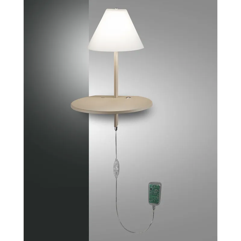 Applique da parete a LED in metallo e vetro per camera da letto - 8W - Lumen 720 - 3000k Luce Calda - IP20 Occasione