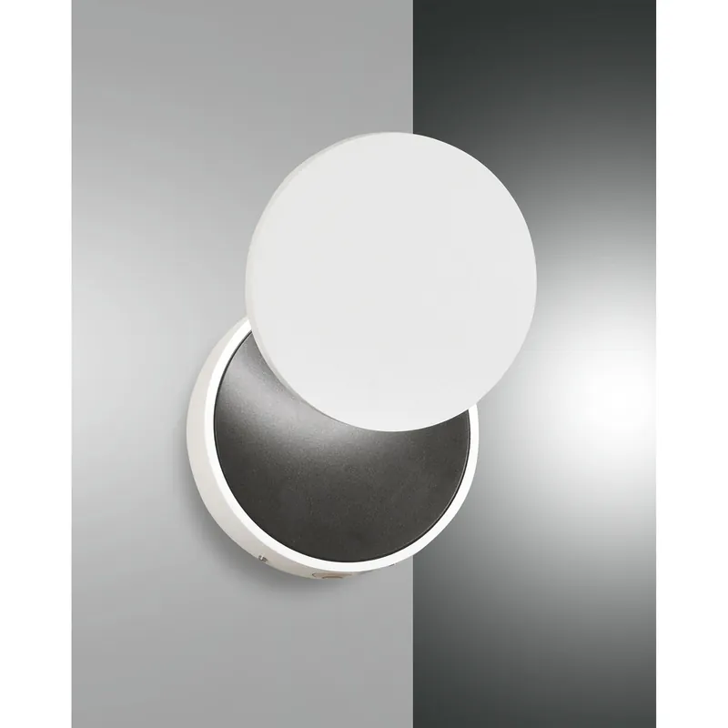 Applique da parete a LED dimmerabile con struttura in metallo in stile moderno - 12W - Lumen 1080 - 3000k Luce Calda - IP20 Promozione