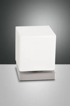 Abatjour a LED dimmerabile struttura in metallo e diffusore in vetro - 6W - Lumen 540 - 3000k Luce Calda - IP20 Novità