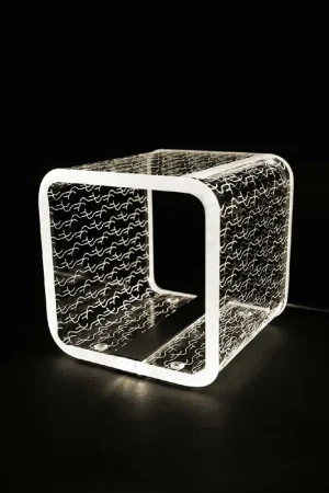 Compra Oggi Stesso Abat Jour a LED in plexiglas in stile moderno versione Tits & Butts - 8W - 3000k Luce Calda