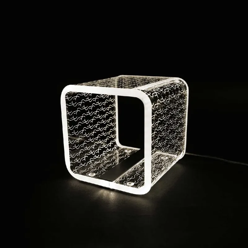 Compra Oggi Stesso Abat Jour a LED in plexiglas in stile moderno versione Tits & Butts - 8W - 3000k Luce Calda