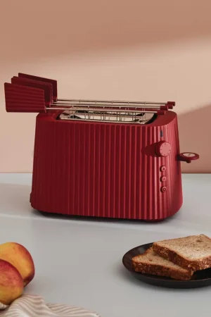 Tostapane in resina termoplastica con spina europea 850W Acquista Ora