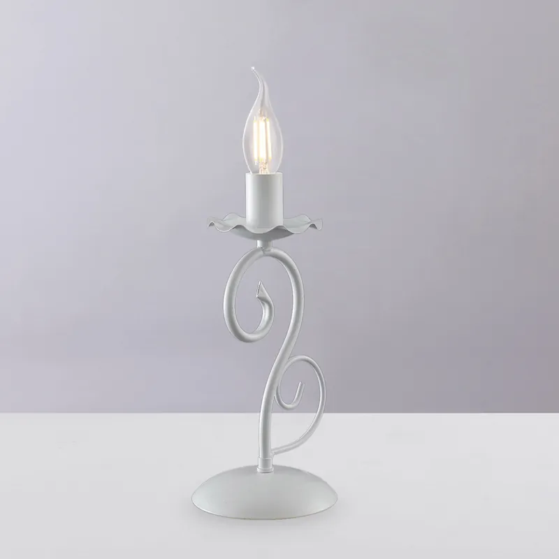 Abatjour da comodino con struttura in metallo dalle linee classiche - 40W - IP20 Offerta Del Giorno