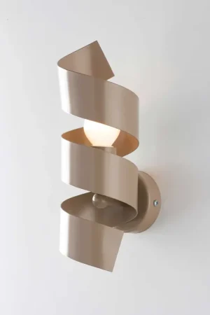 Saldi Applique da parete struttura in metallo dalle linee moderne singolo diffusore - 40W - IP20