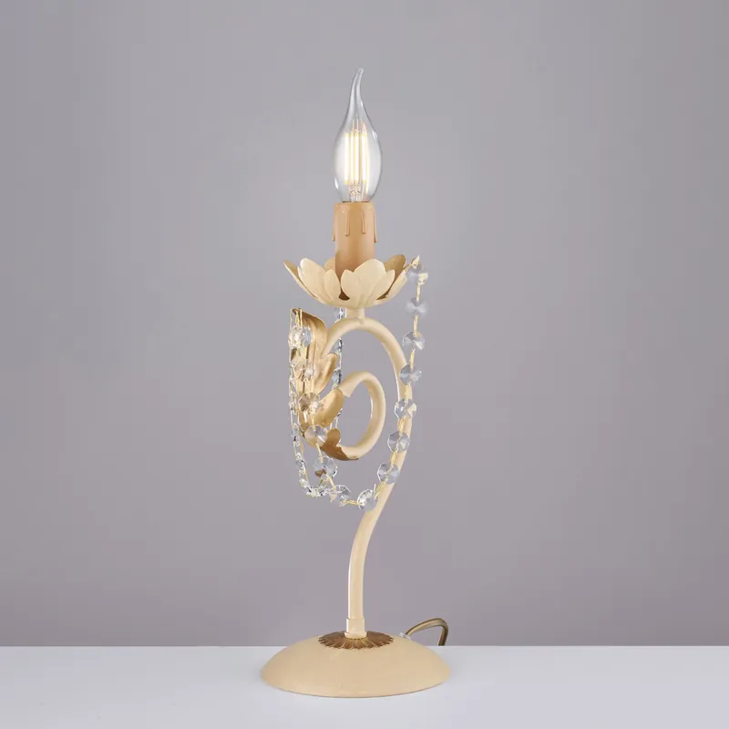 Scelto Dai Clienti Lampada da tavolo in metallo con strass dalle linee classiche - 40W - IP20