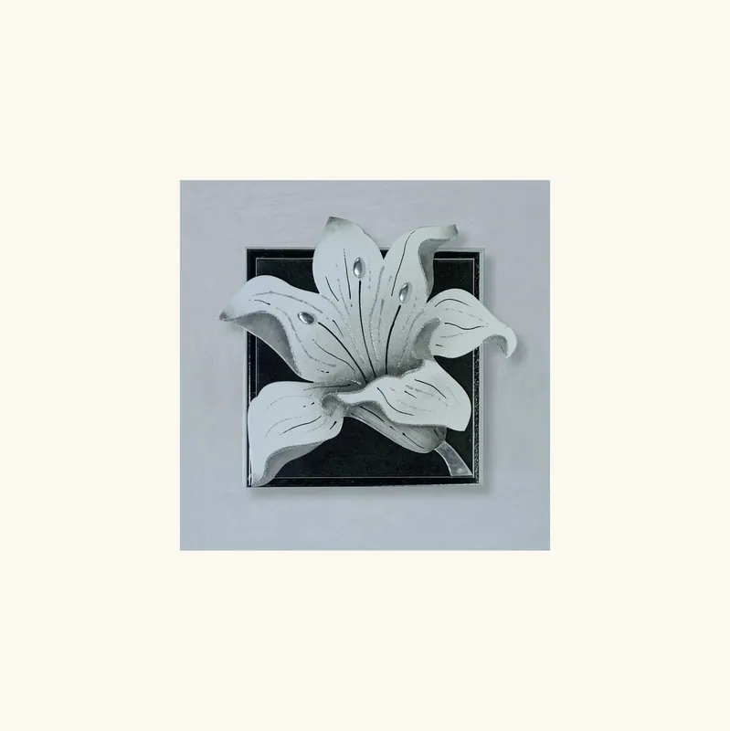 Ordina Subito Quadretto in legno a tema materico in rilievo floreale foglia argento 35x35