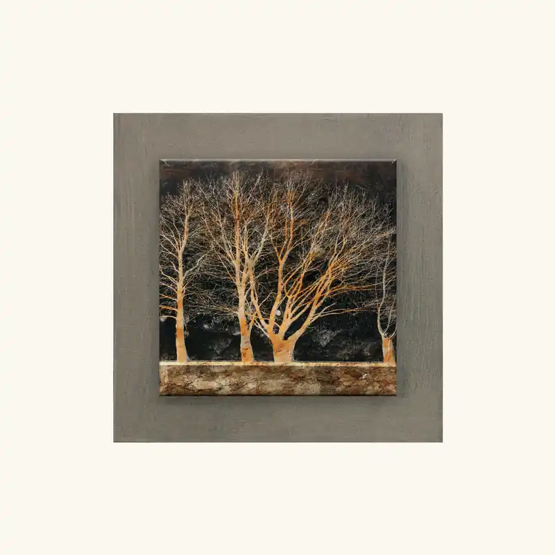 Quadretto moderno in legno con paesaggio in rilievo dettagli in argento 35x35 Solo Oggi