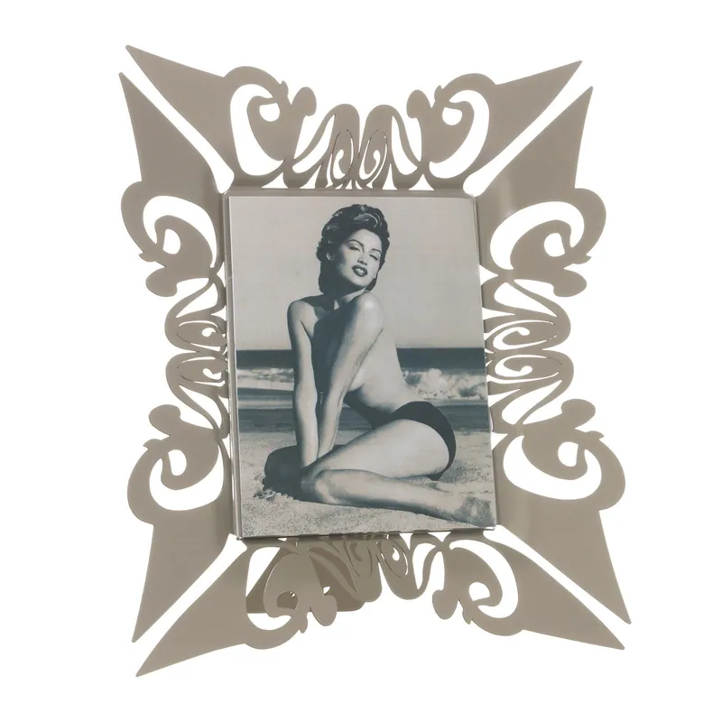 Cornice portafoto in metallo dal design moderno ed elegante - Foto 13x18 Promo Stagionale