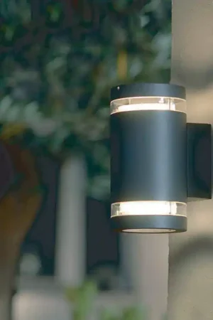 Promozione Esclusiva Lampada da parete da esterno diffusore a 2 LED gx53 con struttura in alluminio - 9W - IP44