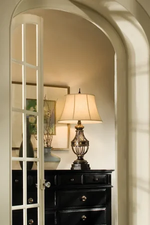 Popolare Lampada da tavolo classica in acciaio con paralume in tessuto a 1 luce - 60W - IP20