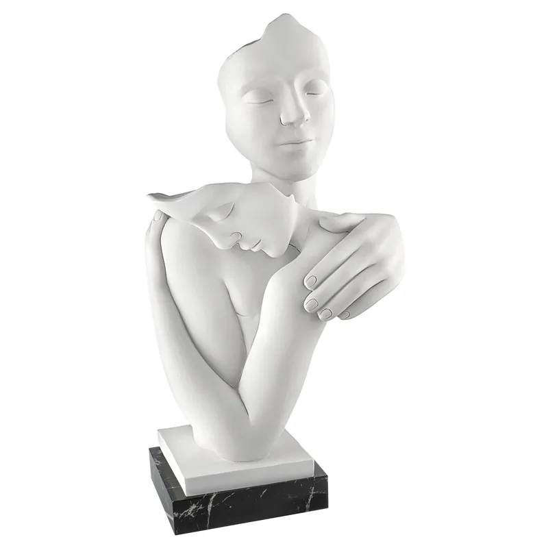 Scultura grande in marmorino dal design moderno Compra Online