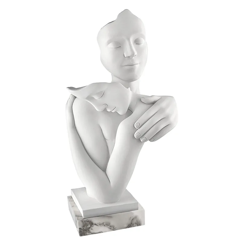 Acquista Ora Scultura grande in marmorino dal design moderno