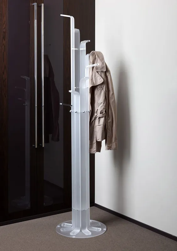 Appendiabiti da terra con struttura in plexiglass dal design moderno Reso Gratuito
