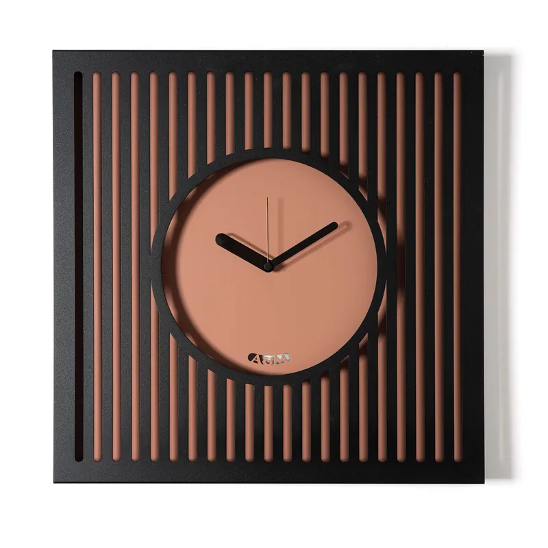 Ultimissimo Modello Orologio da parete moderno in metallo con quadrante circolare cornice traforata