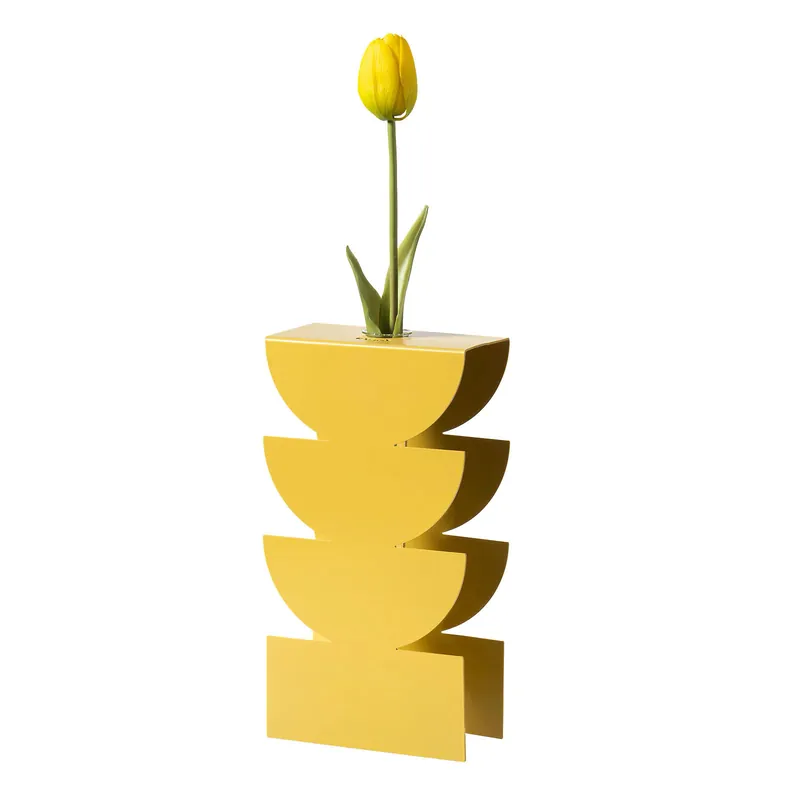 Ultimissimo Modello Vaso portafiore decorativo in metallo dal design particolare