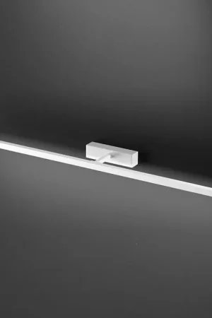Applique a led grande struttura in metallo e diffusore in acrilico orientabile - 24W - Lumen 1680 - 3000k-4000k-6000k - IP54 Offerta