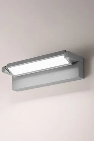 Applique da esterno a led grande con struttura in metallo e diffusore in vetro - 36W - Lumen 2900 - 3000k-4000k - IP65 Spedizione Espresso