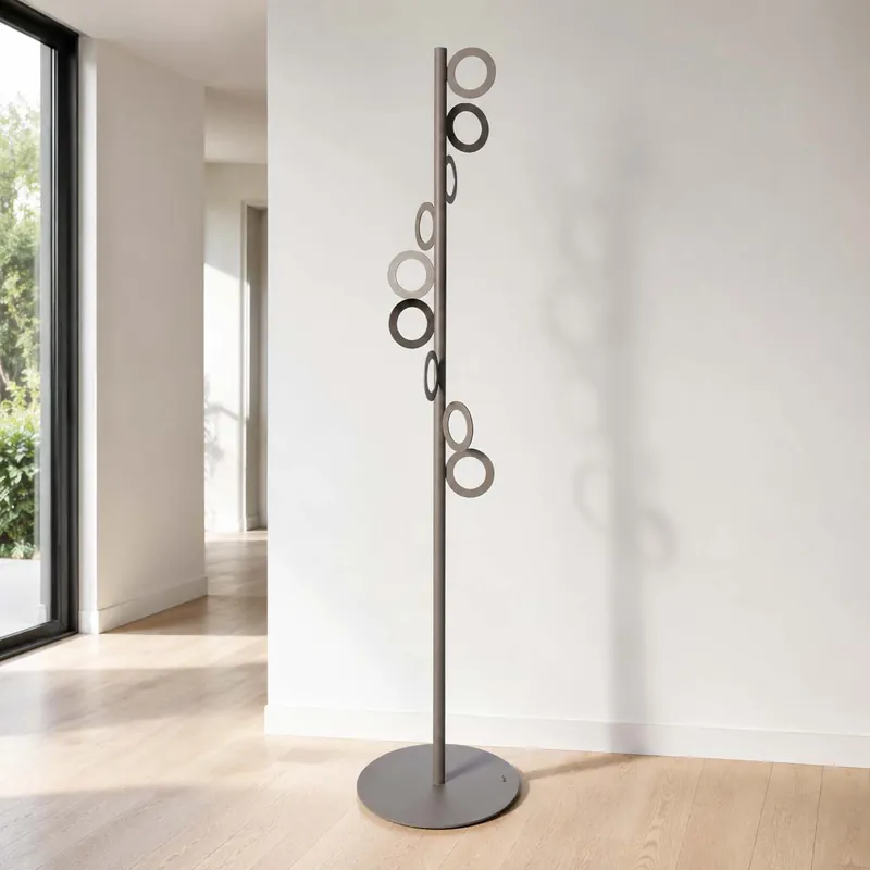 Appendiabiti da terra in metallo da design moderno Super Prezzo