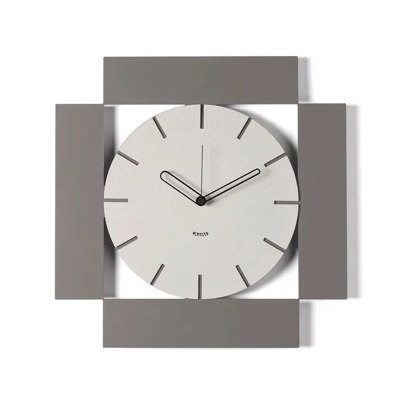 Orologio da parete minimalista in metallo dal design moderno Compra Online