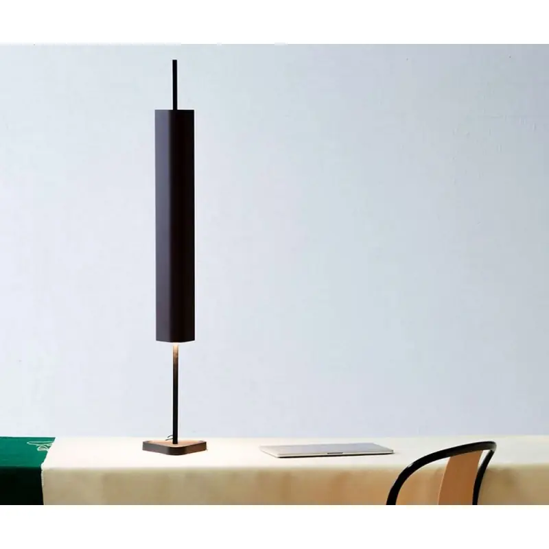 Nuova Collezione Flos Lampada da tavolo a basso abbagliamento Emi Table in diverse finiture